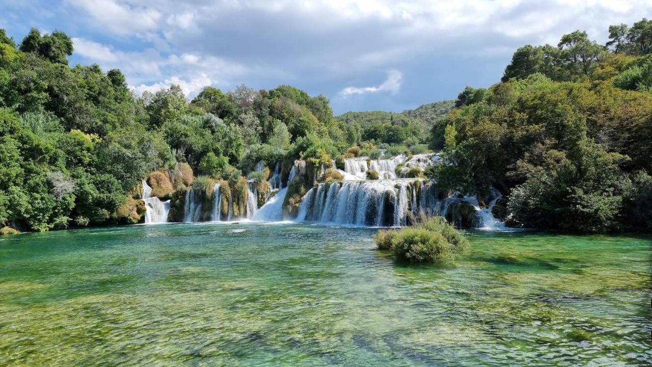 Villa Stone Medal Drniš Dış mekan fotoğraf